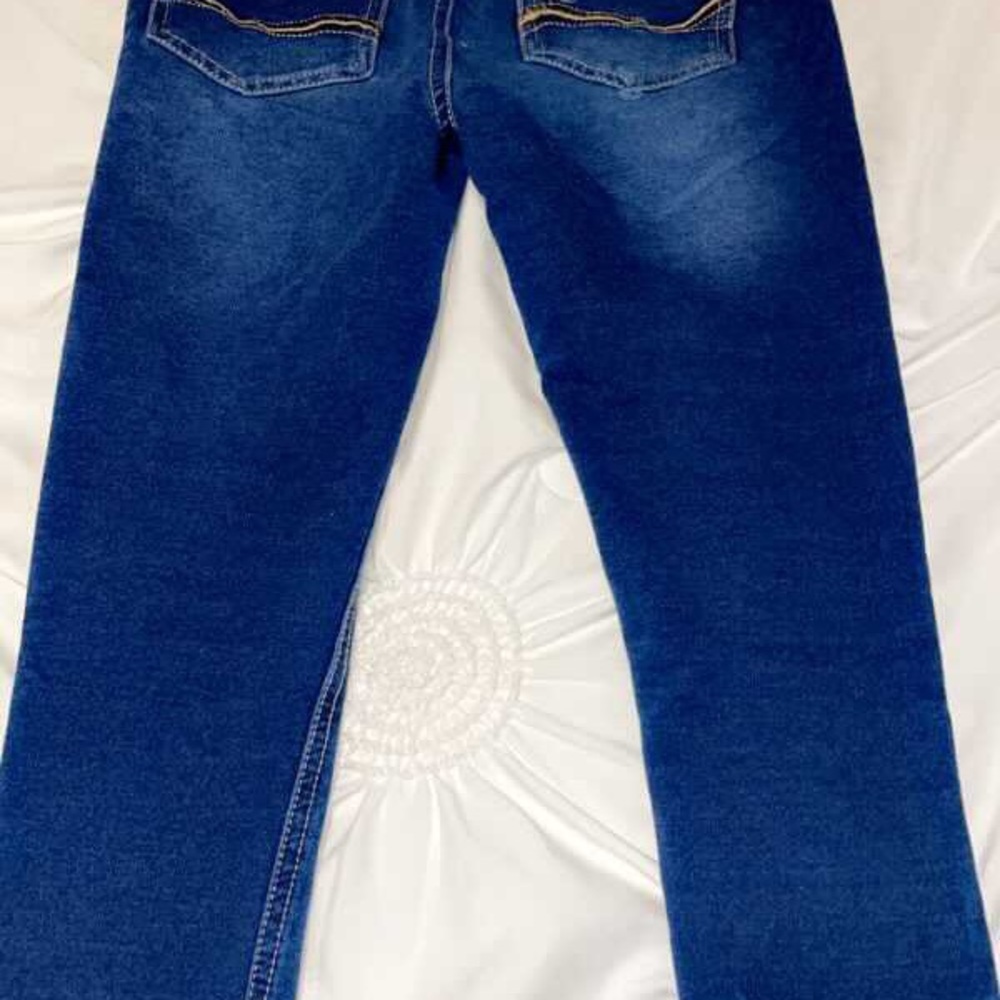Skinny jeans
